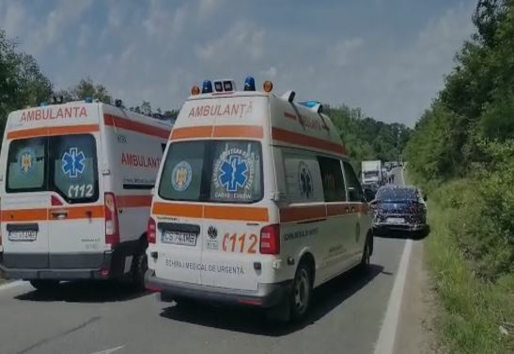 Accident cu șase victime pe  șoseaua care leagă Reșița de Timișoara