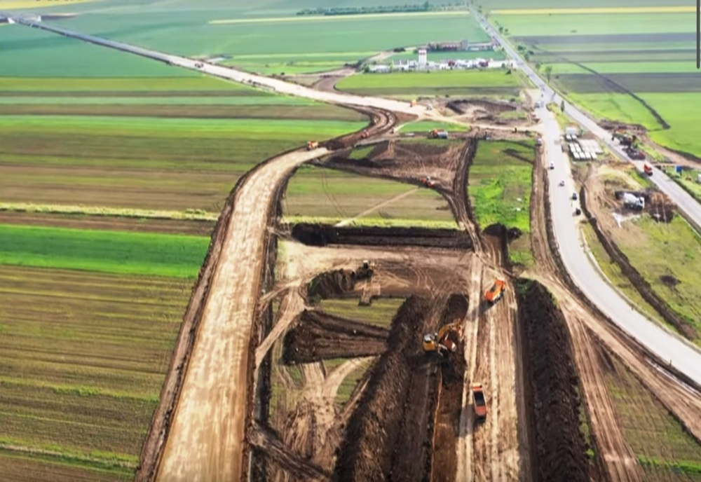 Imagini de pe următorul tronson al Drumului Expres care va fi dat în folosinţă, din iunie (VIDEO)