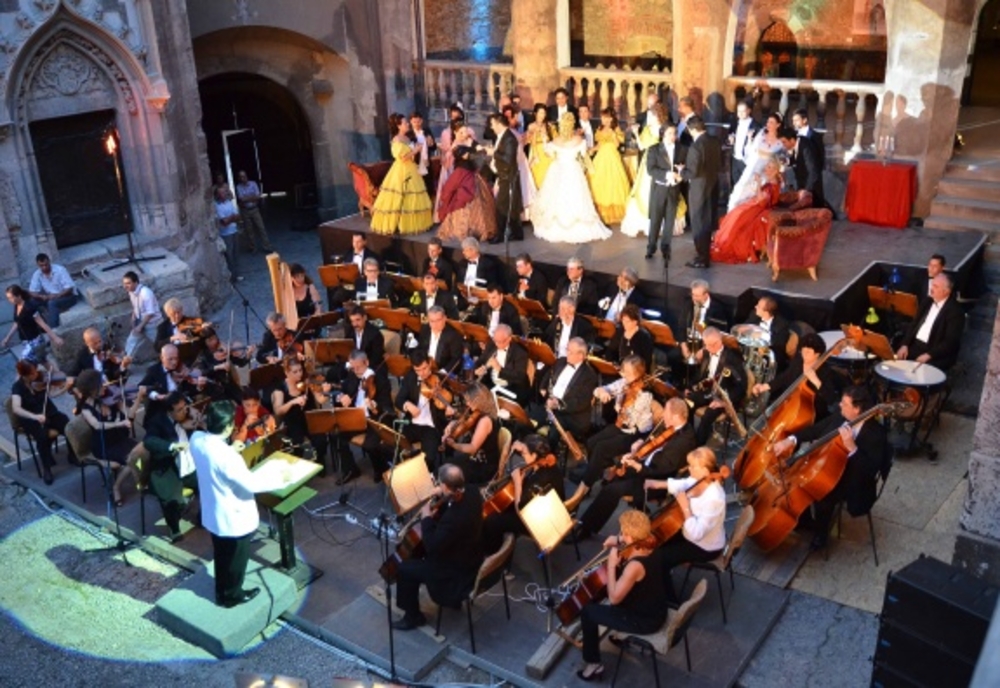 Festivalul Opera Nights revine în Hunedoara
