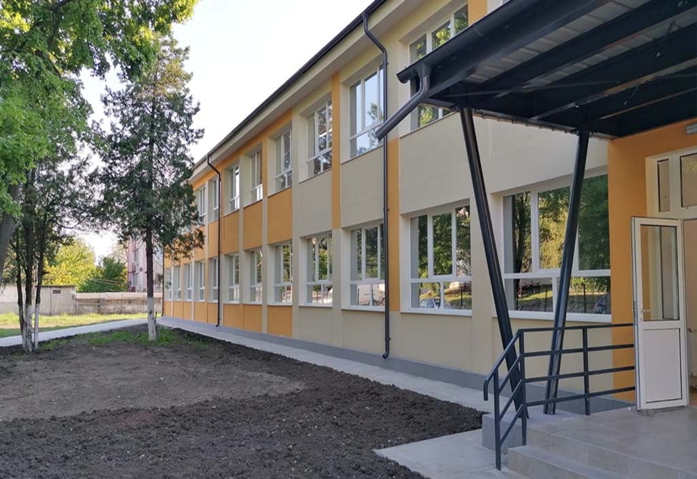 Școală reabilitată la Oravița