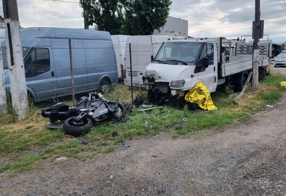 Un motociclist italian a murit pe o șosea din județul Arad: avea 63 de ani