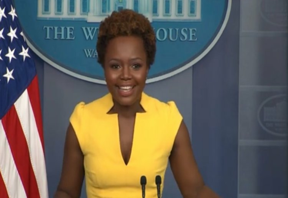 Cine este noua purtătoare de cuvânt de la Casa Albă? Este prima femeie de culoare şi lesbiană care ocupă această funcție