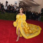 Rihanna a lipsit de la Met Gala 2022, dar a fost omagiată în stil grandios