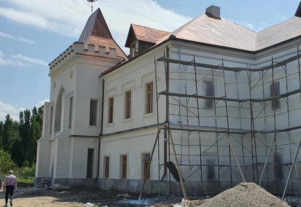 Reabilitarea Castelului Nopcsa din județul Hunedoara, aproape de finalizare
