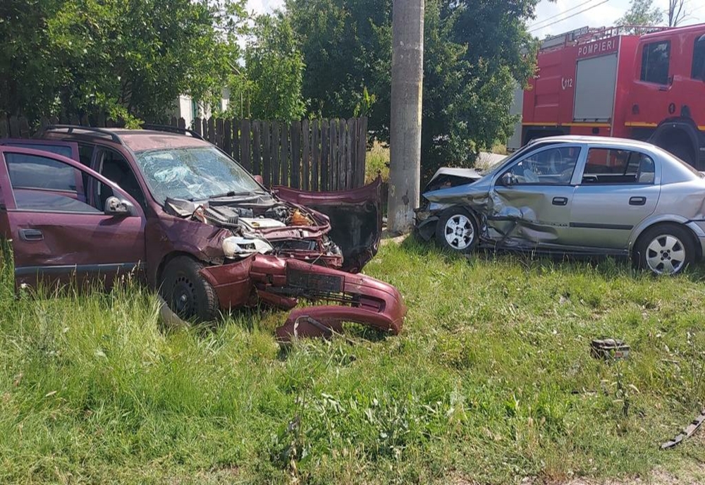 FOTO  Accident grav în Ialomița. Șase victime, printre care 3 copii