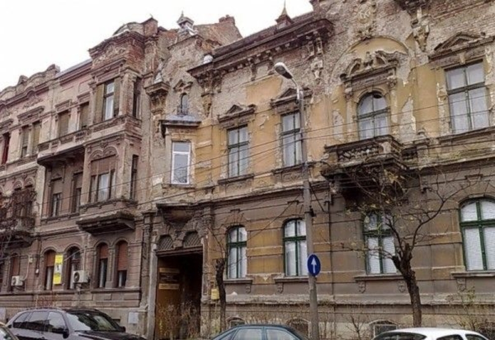 Dezbatere publică pe tema procedurii de majorare a impozitului pe clădirile neîngrijite din Timișoara