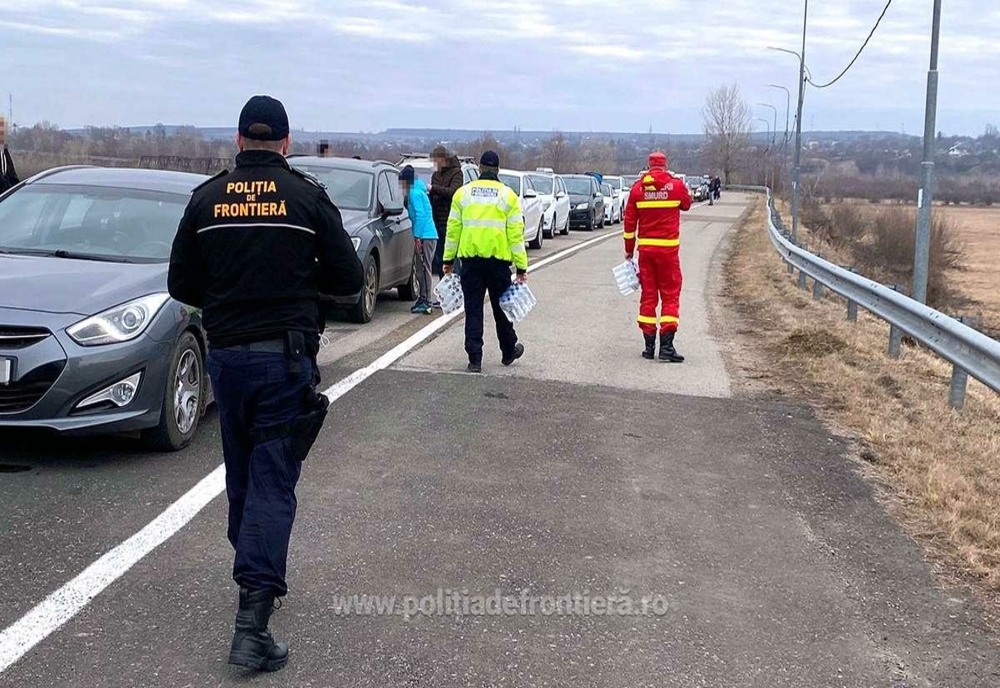 Poliţia de Frontieră: 6.897 de cetăţeni ucraineni au intrat duminică în România