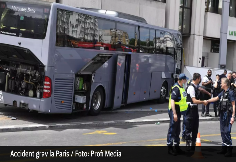 Accident grav la Paris: un mort și 19 răniți, după ce un autobuz a intrat într-o clădire