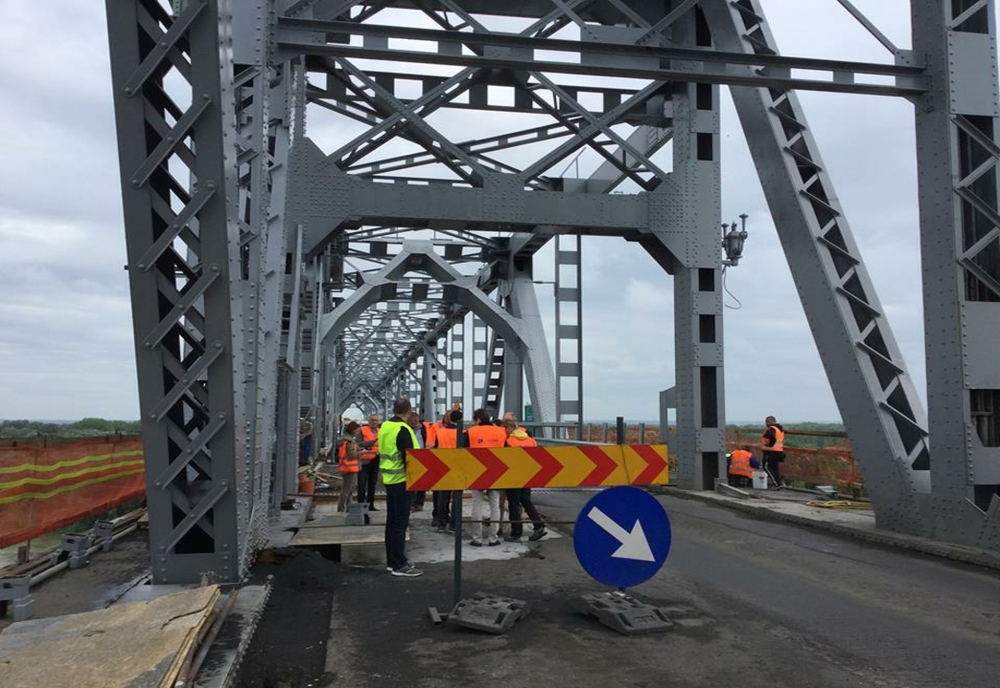 Traficul pe „Podul Prieteniei” Giurgiu-Ruse, afectat de lucrările de pe partea bulgară