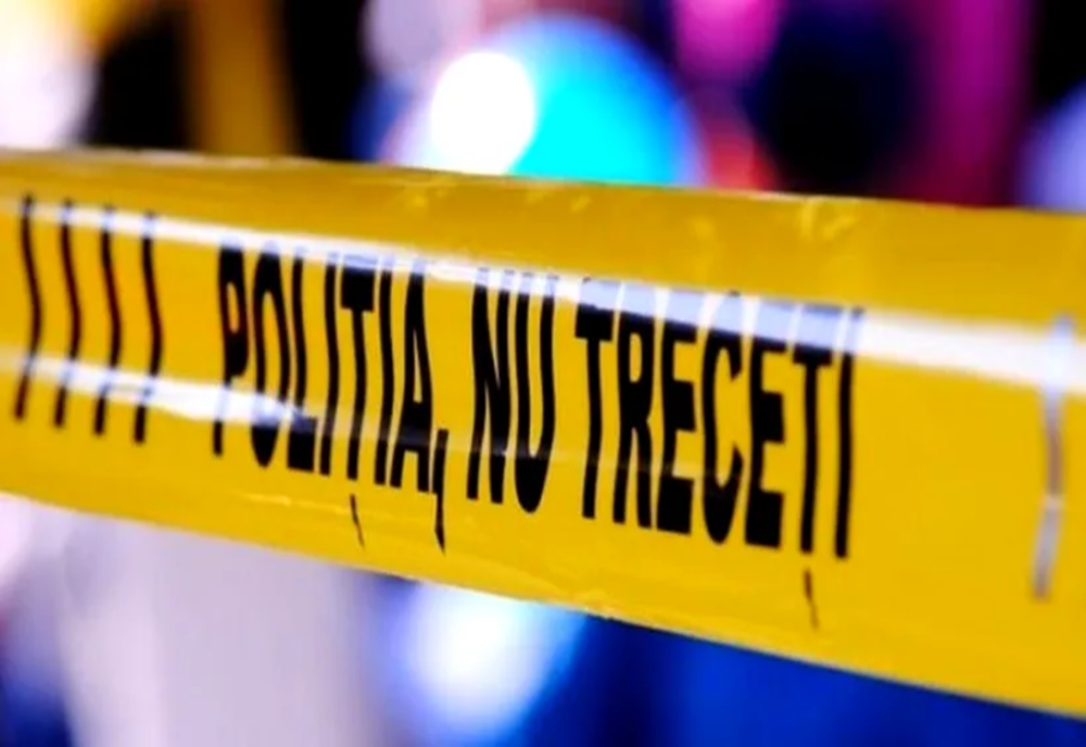 Crimă în parcarea unui mall din Suceava. Un bărbat a fost înjunghiat mortal