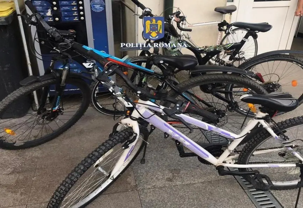 Bragadiru: Centrale și biciclete furate, la vânzare