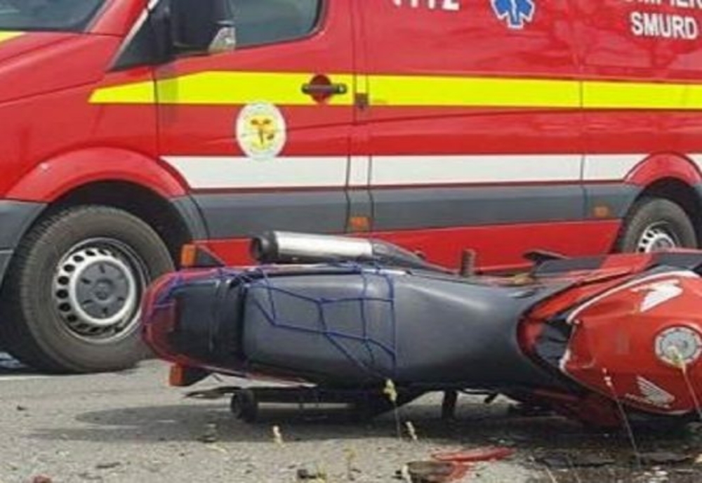 Prahova. Accident rutier pe DN1, la Păuleşti. Un motociclist a fost grav accidentat
