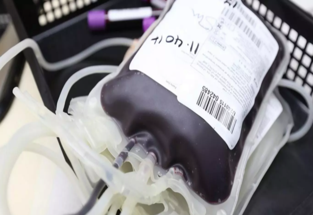 Masca sanitară, din nou obligatorie la Centrul de Transfuzii Sanguine din Reșița