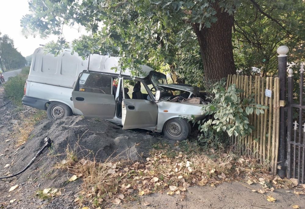 Accident rutier grav pe o șosea din județul Hunedoara