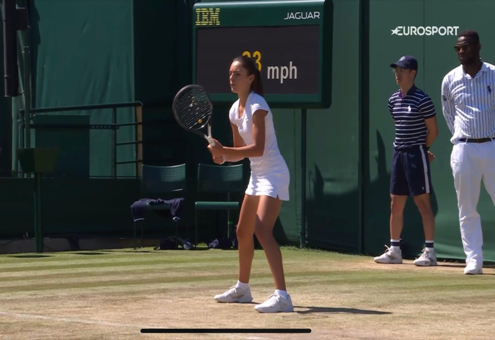 Buzoianca Alina Tatu va juca finala U14 turneului de tenis de la Wimbledon cu Diana Andreea Soare, de la CS Medgidia