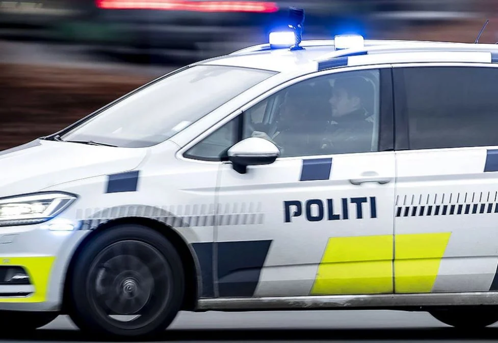 Atac armat la un mall din Copenhaga/Un danez de 22 de ani a fost arestat