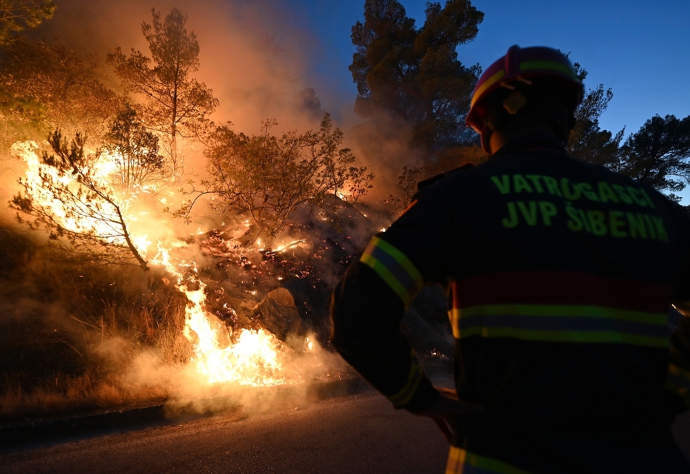 Incendii devastatoare în Croația. Zeci de case au fost distruse de flăcări – FOTO&VIDEO