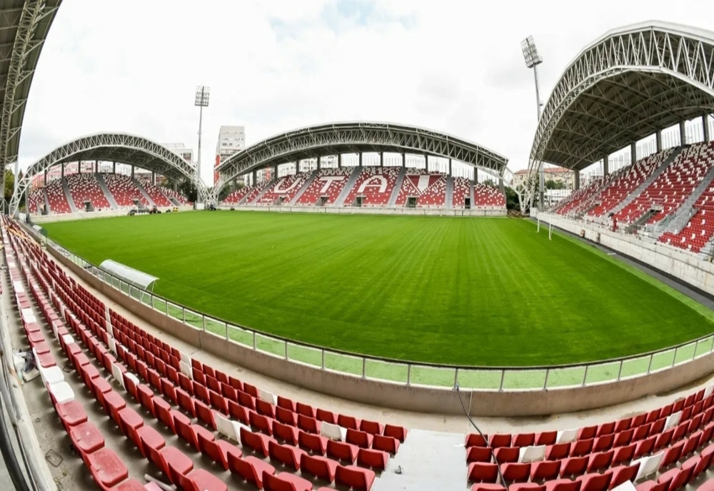 Upgrade la Stadionul „Francisc Neuman” din Arad