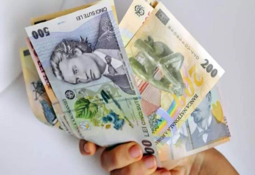 Statul oferă 8,25% românilor care împrumută bani. Cum pot rotunji oamenii veniturile