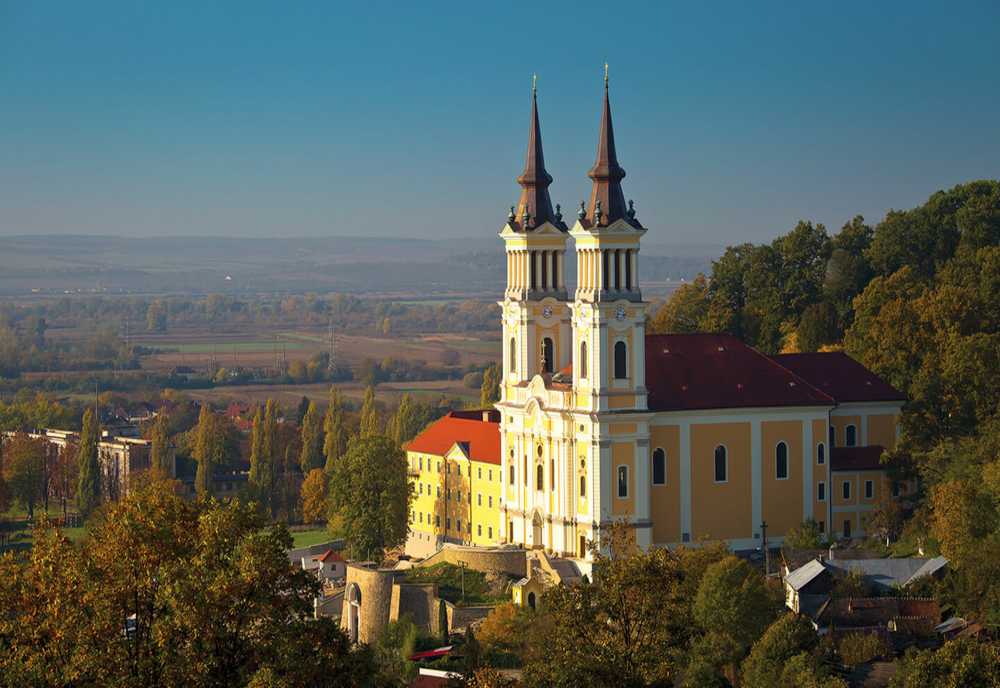 Mii de credincioși sunt așteptați la Basilica Maria Radna și la Mănăstirea Hodoș-Bodrog