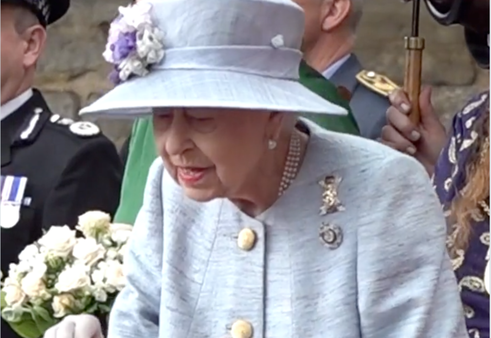Regina Elizabeth a II-a, sub supraveghere medicală, la Castelul Balmoral. Medicii, îngrijoraţi de starea sănătăţii sale