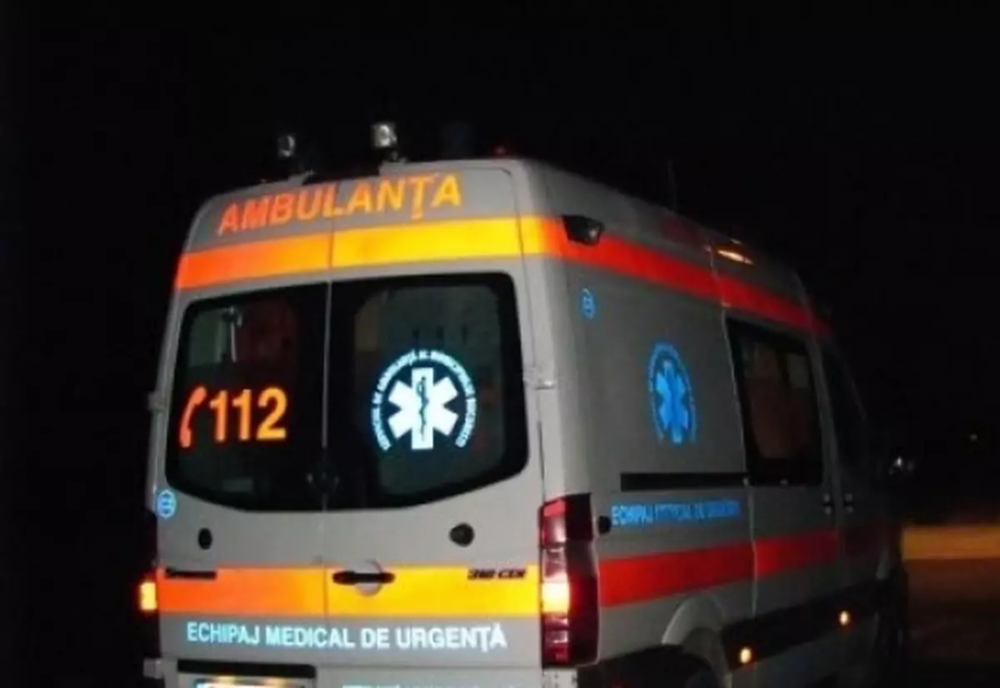Prahova. O tânără de 17 ani a ajuns la spital în urma impactului dintre trei autoturisme