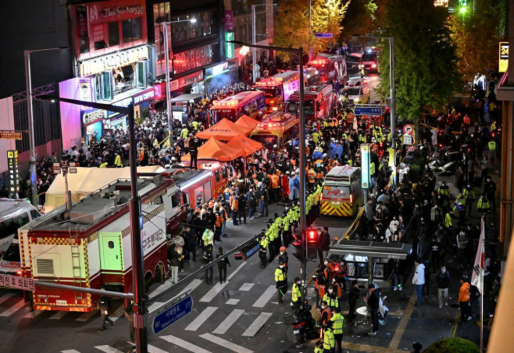Tragedie în Seoul. Zeci de morţi şi sute de răniţi la o petrecere de Halloween în Coreea de Sud