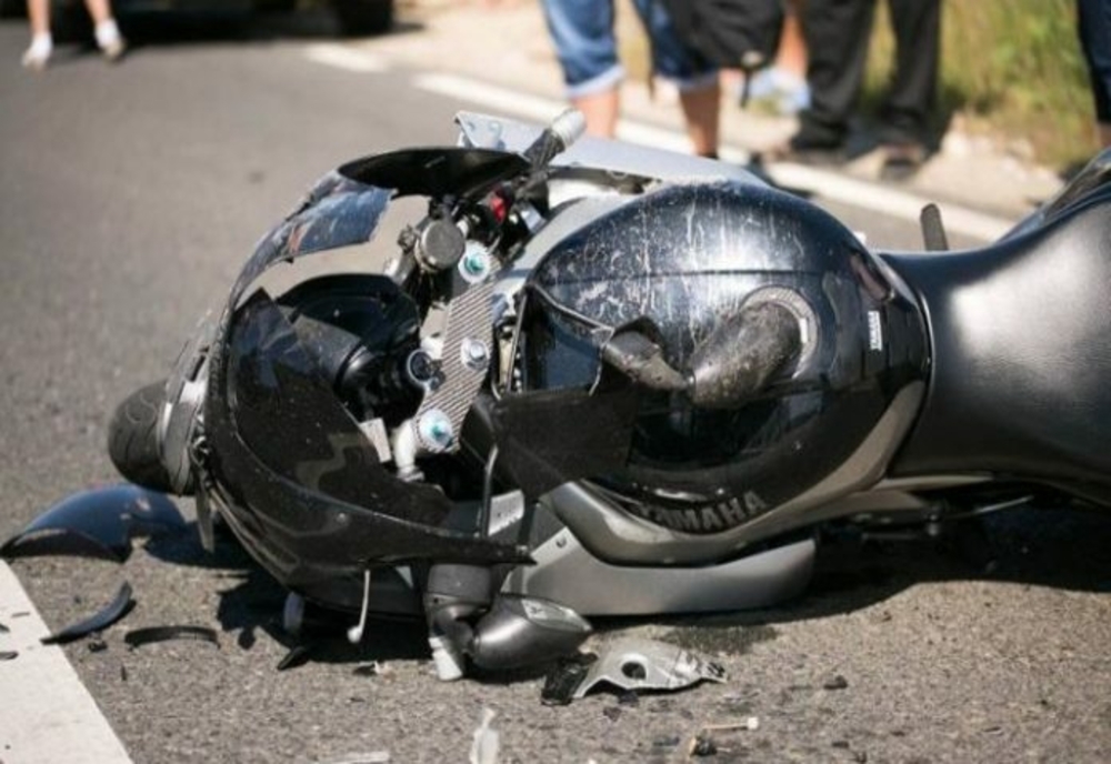 Ilfov. Accident rutier pe DN7, la Chitila. Un motociclist a fost grav rănit