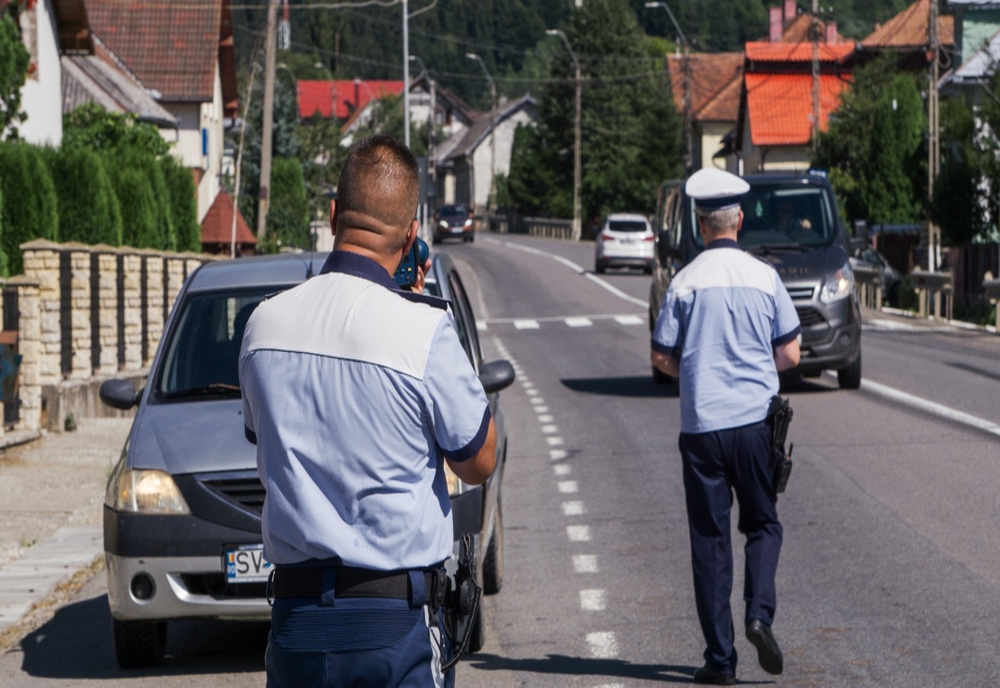 Viteza rămâne principala abatere a șoferilor pe drumurile din Caraș-Severin