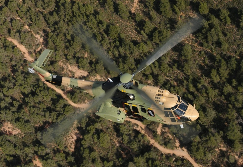 MAPN cumpără două elicoptere militare H215M, estimate la 150 de milioane de euro