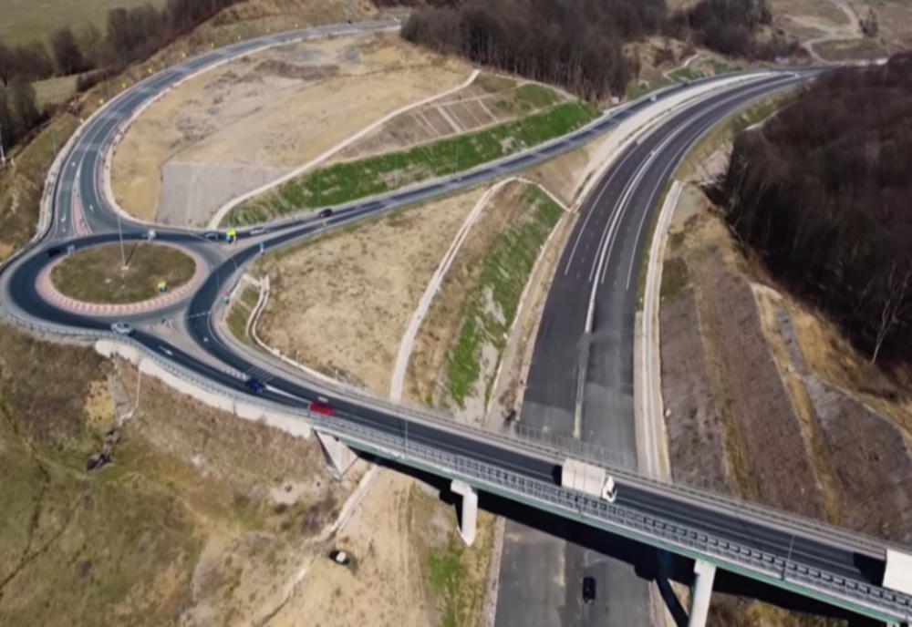 S-a semnat contractul pentru realizarea tronsonului de autostradă dintre Margina şi Holdea