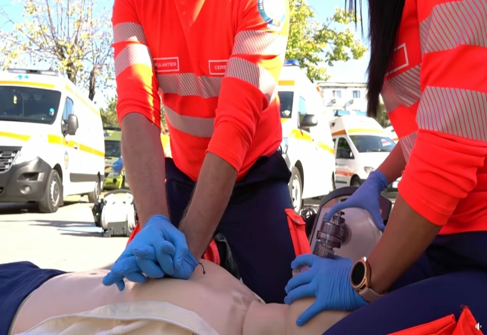 25 de posturi de voluntar, disponibile la Serviciul de Ambulanță Ploieşti