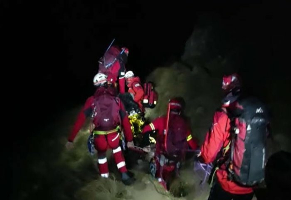 O turistă de 24 de ani a murit în Bucegi, după ce a căzut într-o prăpastie de 200 de metri