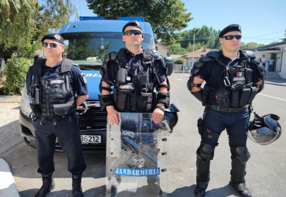 Jandarmii constănțeni merg la meciul de fotbal  dintre Farul și Universitatea Craiova