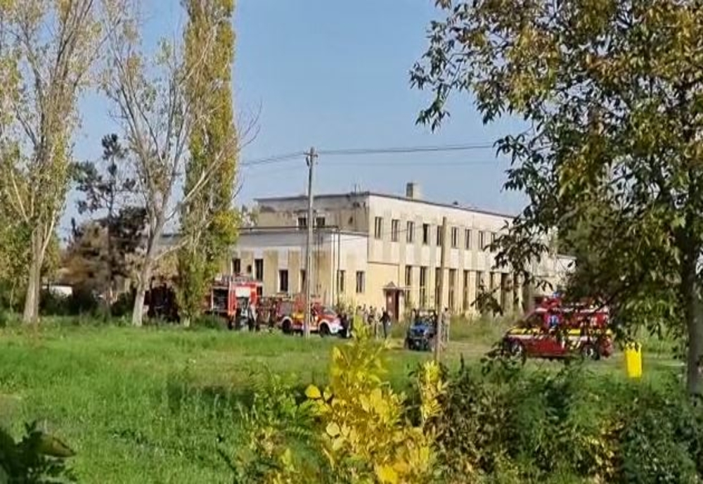 Incendiu la o unitate militară de lângă Timișoara