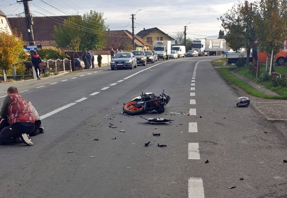 Adolescent rănit în timp ce conducea o motocicletă, în Livezile! A fost lovit de un autoturism