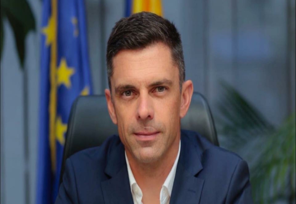 Scandalul intonării imnului Ținutului Secuiesc. UMPMV cere DEMISIA lui Eduard Novak: „Nu mai poate reprezenta statul român”