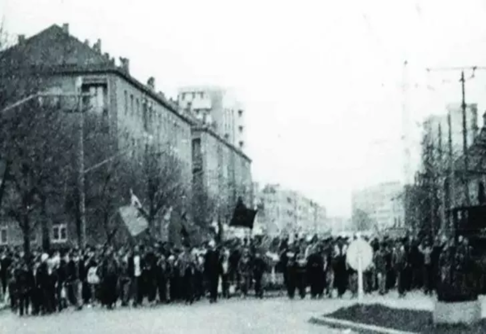 15 noiembrie 1987 – 35 de ani de la Revolta anticomunistă de la Brașov