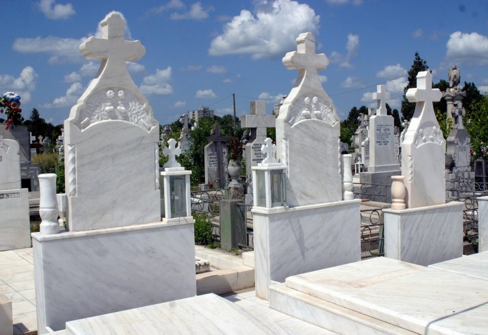 Slatina: Firma care administrează Cimitirul Strehareţi, monitorizată după mai multe plângeri şi sesizări