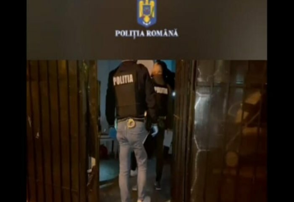 Prahova. Patru minori au fost reținuți în urma perchezițiilor de la Ploiești