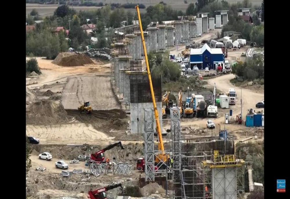 Noua gară de la Comana şi Podul de la Grădiştea, părţi din refacerea infrastructurii liniei feroviare dintre Bucureşti şi Giurgiu, încep să prină contur