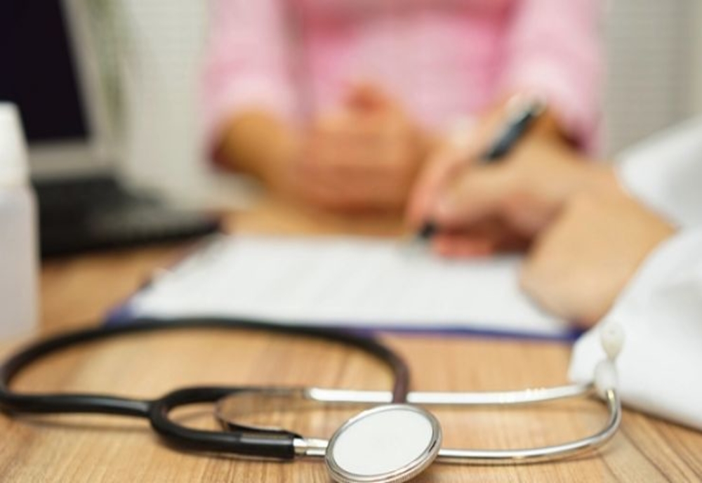 Nouă TAXĂ: pacienții care aleg un anumit medic la stat vor plăti serviciul, numit COPLATĂ