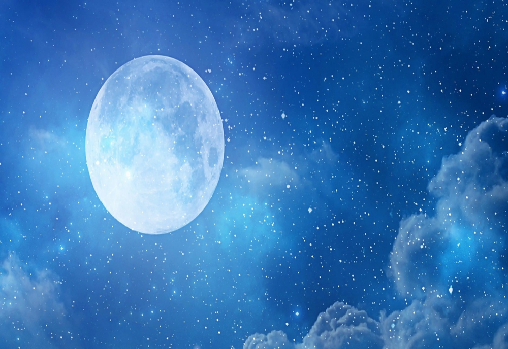 „Luna Rece” , fenomen astronomic rar pe 8 decembrie
