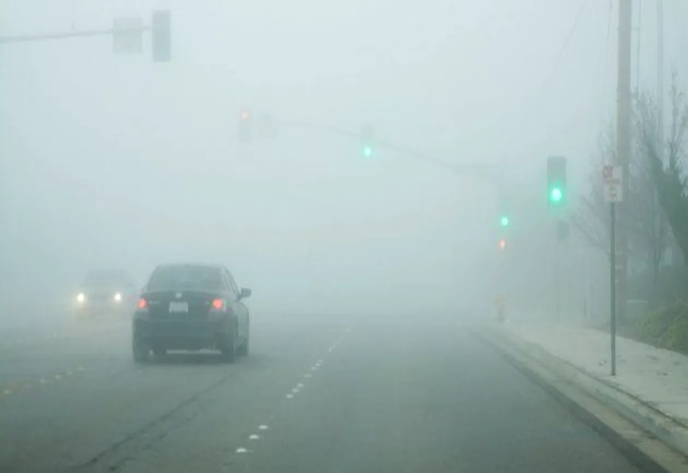 Atenționare nowcasting: ceață care determină scăderea vizibilității sub 200 m, izolat sub 50 m în Bacău, Botoșani și Neamț