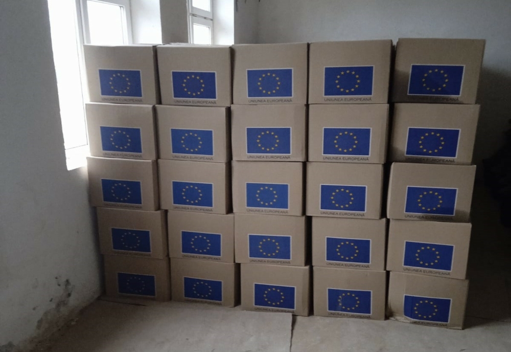 Pachete cu alimente de la UE pentru persoanele defavorizate din Galaţi