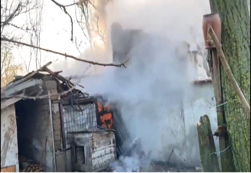 Olt: Incendiu izbucnit de la scurtcircuit electric, în Crâmpoia (VIDEO)