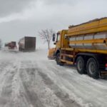 Circulație în condiții de iarnă pe drumurile din Ialomița