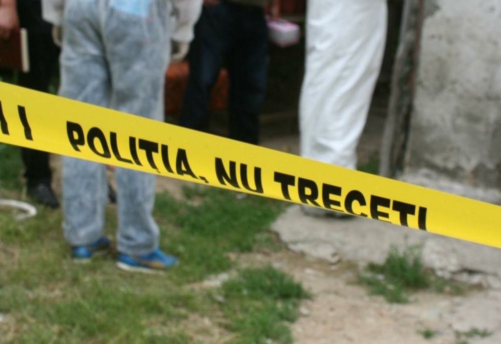 Ilfov. Agent de pază găsit mort lângă un şantier din Baloteşti