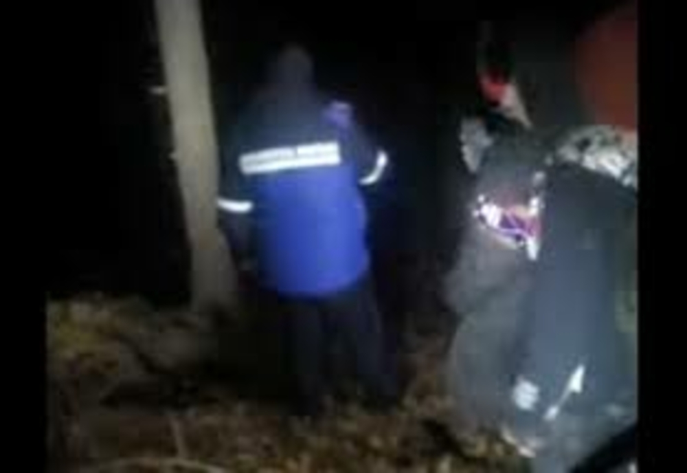 Trei copii rătăciți pe traseul 300 de scări din Slănic Moldova, găsiți de jandarmii montani 