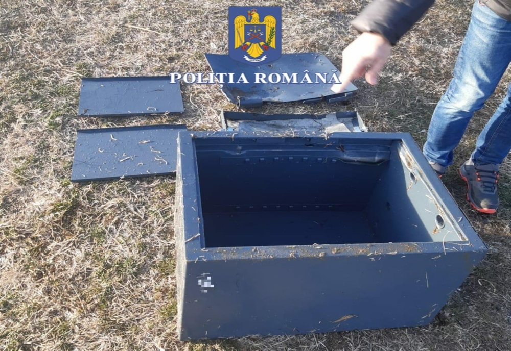 Hoţii care au furat seiful gol de la Primăria Slatina, prinşi de poliţie